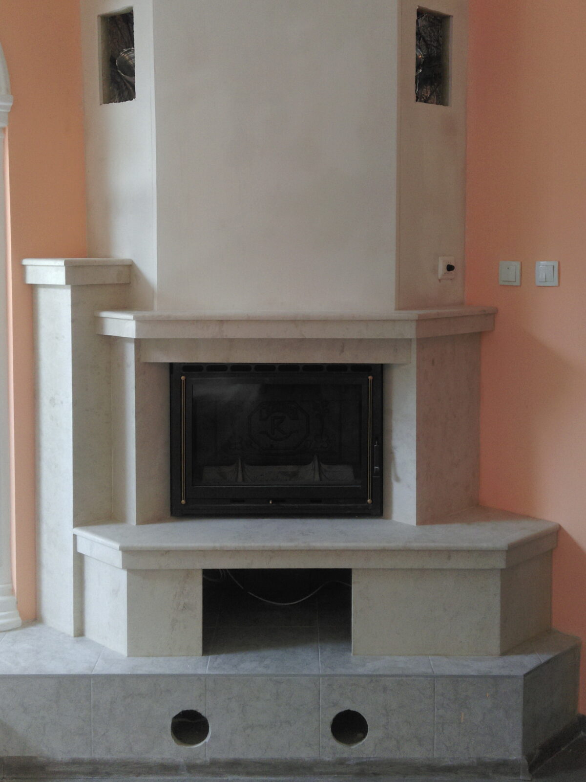 Камина 81608 Бяла Осака