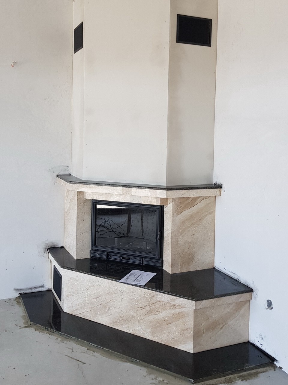 Камина 81902 Румен